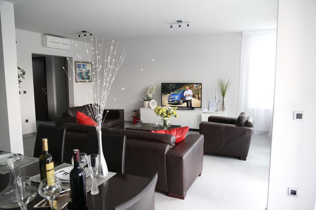 Beach Apartments Dumicic Podstrana Phòng bức ảnh