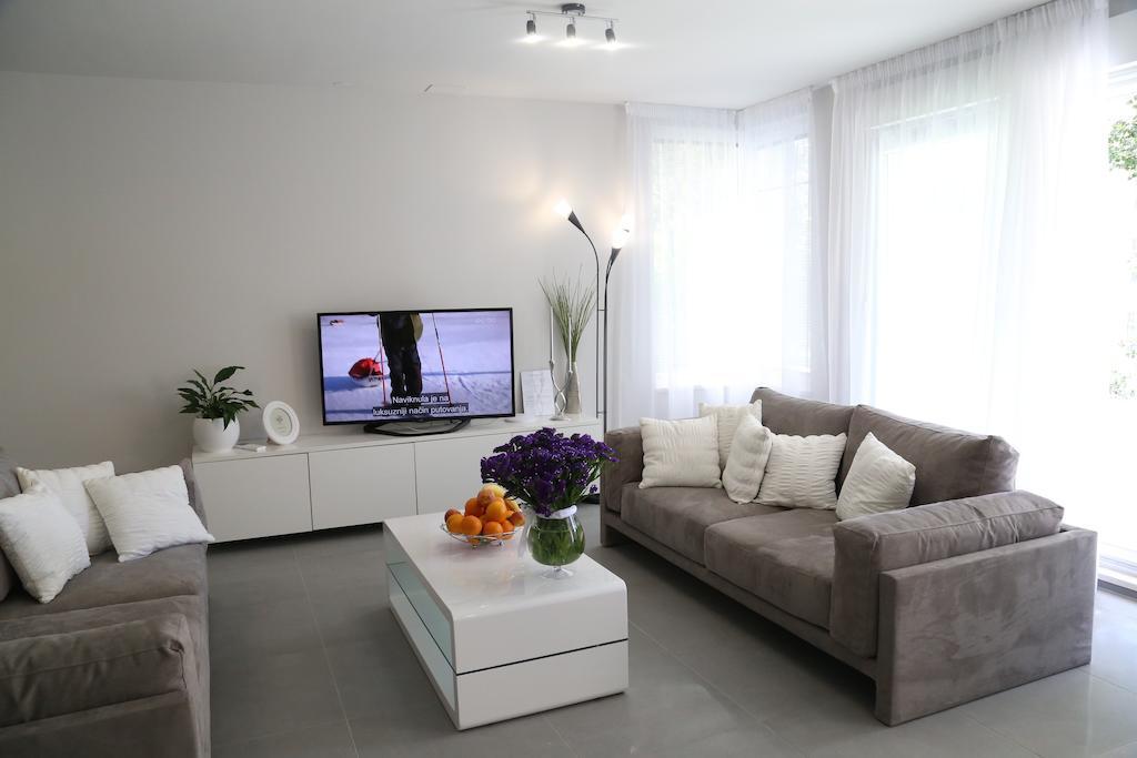 Beach Apartments Dumicic Podstrana Phòng bức ảnh