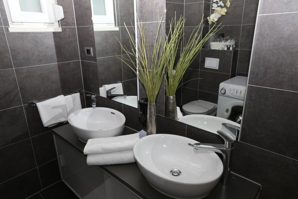 Beach Apartments Dumicic Podstrana Ngoại thất bức ảnh